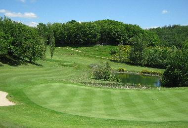 sur place golf de 33 ha