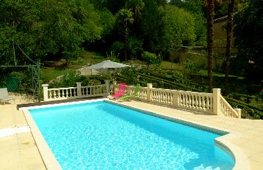 Maison de vacances �/en/au Riberac (Dordogne)ou appartement ou maison de vacances