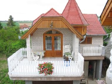 Maison de vacances �/en/au H�viz (Zala)ou appartement ou maison de vacances