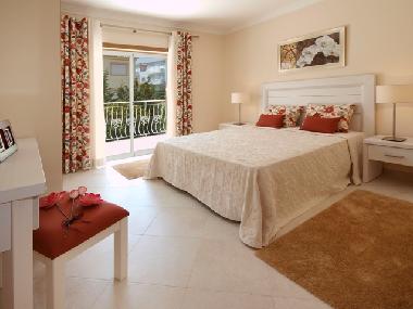 Maison de vacances �/en/au Portimao  (Algarve)ou appartement ou maison de vacances