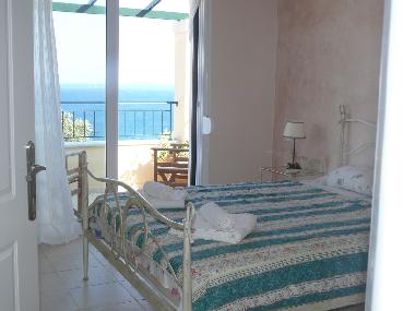 Maison de vacances �/en/au Barbati (Kerkyra)ou appartement ou maison de vacances