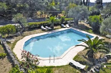 Appartement de vacances �/en/au Liapades (Kerkyra)ou appartement ou maison de vacances