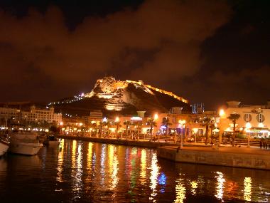 Maison de vacances /en/au BUSOT (Alicante / Alacant)ou appartement ou maison de vacances