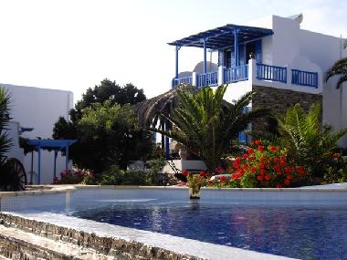 H�tel �/en/au Antiparos (Kyklades)ou appartement ou maison de vacances