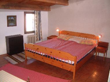 Maison de vacances �/en/au Rians (35 km v. Aix) (Var)ou appartement ou maison de vacances