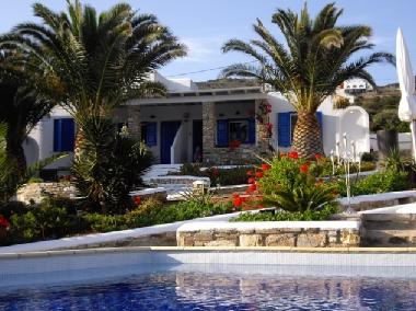 H�tel �/en/au Antiparos (Kyklades)ou appartement ou maison de vacances