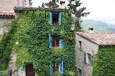 Maison de vacances /en/au St. Cezaire-sur-Siagne (Alpes-Maritimes)ou appartement ou maison de vacances