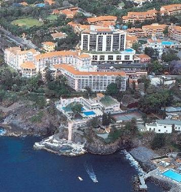 Chambre avec petit djeuner /en/au Funchal (Madeira)ou appartement ou maison de vacances