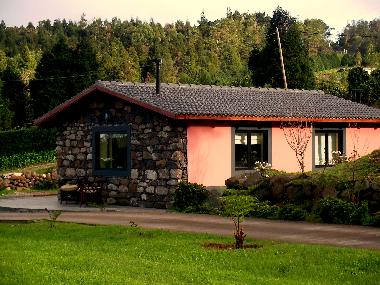 Maison de vacances /en/au Santa Cruz (Madeira)ou appartement ou maison de vacances