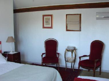 Maison de vacances /en/au Le Thor (Vaucluse)ou appartement ou maison de vacances