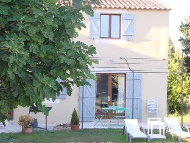 Maison de vacances /en/au Le Thor (Vaucluse)ou appartement ou maison de vacances
