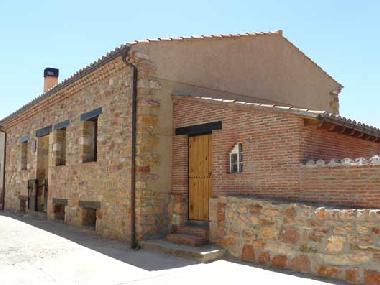 Maison de vacances /en/au Espeja de San Marcelino (Soria)ou appartement ou maison de vacances