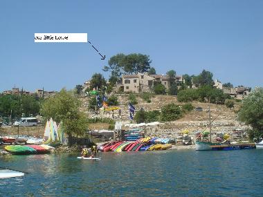 Maison de vacances �/en/au Esparron de verdon (Alpes-de-Haute-Provence)ou appartement ou maison de vacances