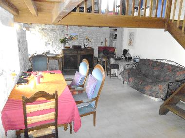Maison de vacances �/en/au Edon (Charente)ou appartement ou maison de vacances