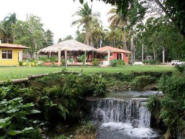 restaurant et riviere