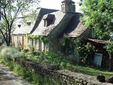 Maison de vacances /en/au LES EYZIES DE TAYAC SIREUIL (Dordogne)ou appartement ou maison de vacances