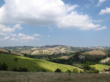 Chambre avec petit d�jeuner �/en/au Offida (Ascoli Piceno)ou appartement ou maison de vacances