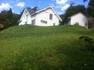 Maison de vacances �/en/au Arzier (St-Cergue)ou appartement ou maison de vacances