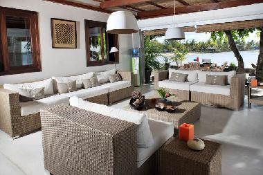 Maison de vacances /en/au Roches Noires (Flacq)ou appartement ou maison de vacances