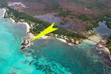 Maison de vacances /en/au Roches Noires (Flacq)ou appartement ou maison de vacances