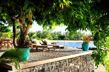 Maison de vacances /en/au Roches Noires (Flacq)ou appartement ou maison de vacances