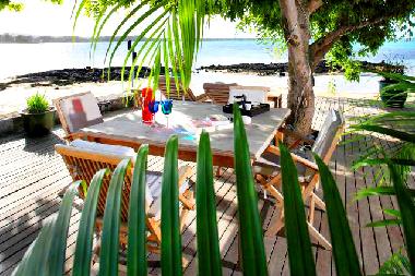 Maison de vacances /en/au Roches Noires (Flacq)ou appartement ou maison de vacances