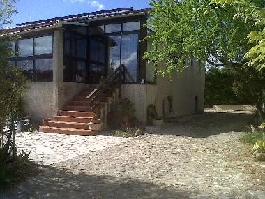 Maison de vacances �/en/au mirabel aux baronnies (Dr�me)ou appartement ou maison de vacances