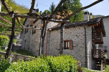 Chalet /en/au Prata Camportaccio (Sondrio)ou appartement ou maison de vacances