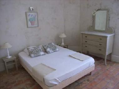 Maison de vacances /en/au CREST (Drme)ou appartement ou maison de vacances