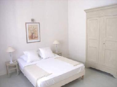 Maison de vacances /en/au CREST (Drme)ou appartement ou maison de vacances