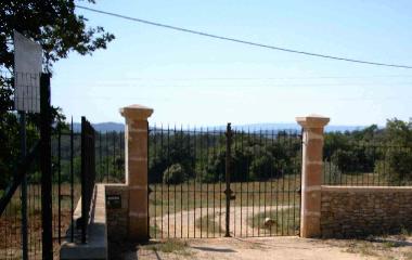 Appartement de vacances �/en/au Apt (Vaucluse)ou appartement ou maison de vacances