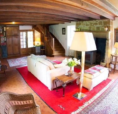 Maison de vacances /en/au LES EYZIES DE TAYAC SIREUIL (Dordogne)ou appartement ou maison de vacances