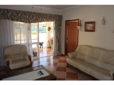 Villa /en/au Olho (Algarve)ou appartement ou maison de vacances