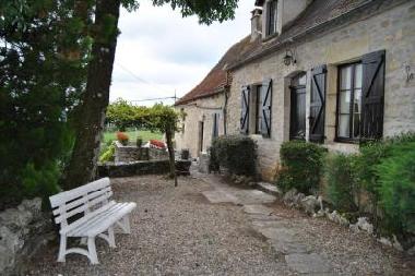 Maison de vacances /en/au Snaillac-Lauzs (Lot)ou appartement ou maison de vacances