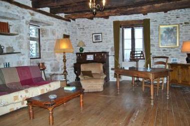 Maison de vacances /en/au Snaillac-Lauzs (Lot)ou appartement ou maison de vacances