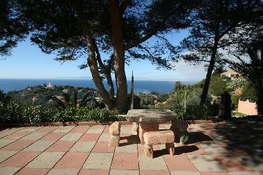 Villa �/en/au Torre delle Stelle  (Cagliari)ou appartement ou maison de vacances