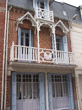 La fa�ade de la villa