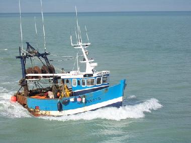 un des nombreux bateaux de p�che