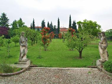 Maison de vacances /en/au Vittorio Veneto (Treviso)ou appartement ou maison de vacances