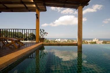 Maison de vacances �/en/au Karon (Phuket)ou appartement ou maison de vacances