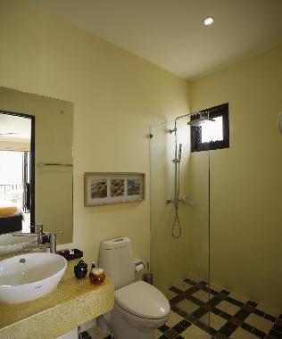 Maison de vacances �/en/au Karon (Phuket)ou appartement ou maison de vacances