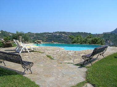 Maison de vacances /en/au Acquara (Napoli)ou appartement ou maison de vacances