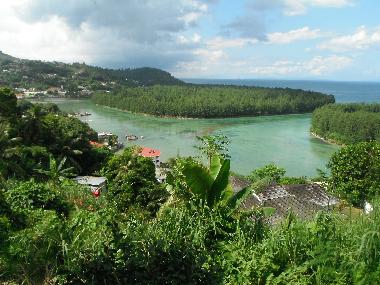 vue sur lagon depuis la terrasse