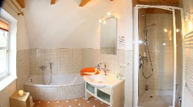 Maison de vacances /en/au Ghren-Lebbin (Mecklenburgische Seenplatte)ou appartement ou maison de vacances