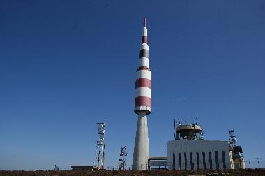 Pic de nore. Endroit panoramique fantastic et endroit merveilleux pour les amoureux de velo et de VT