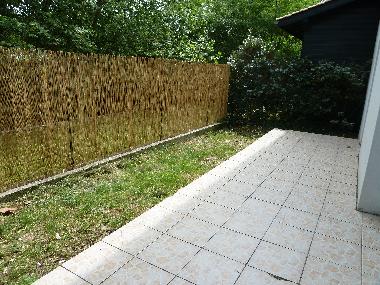 Terasse derriere la maison - vue parc