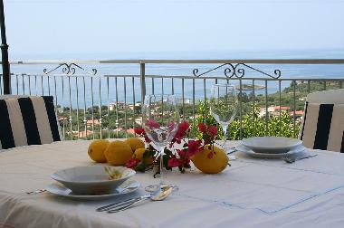 Maison de vacances �/en/au Marina di Camerota (Salerno)ou appartement ou maison de vacances