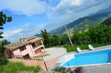 Maison de vacances �/en/au acqualagna (Pesaro e Urbino)ou appartement ou maison de vacances