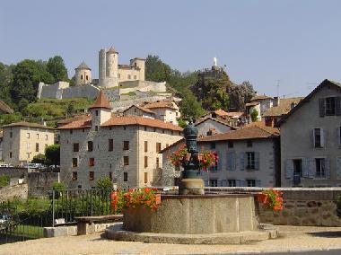 Le chteau de Laroquebrou