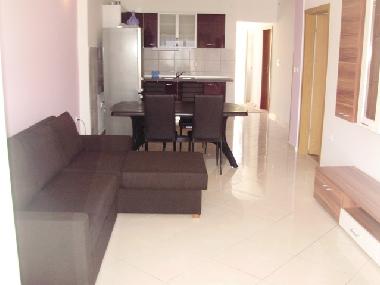 Appartement de vacances /en/au Grebastica (Sibensko-Kninska)ou appartement ou maison de vacances